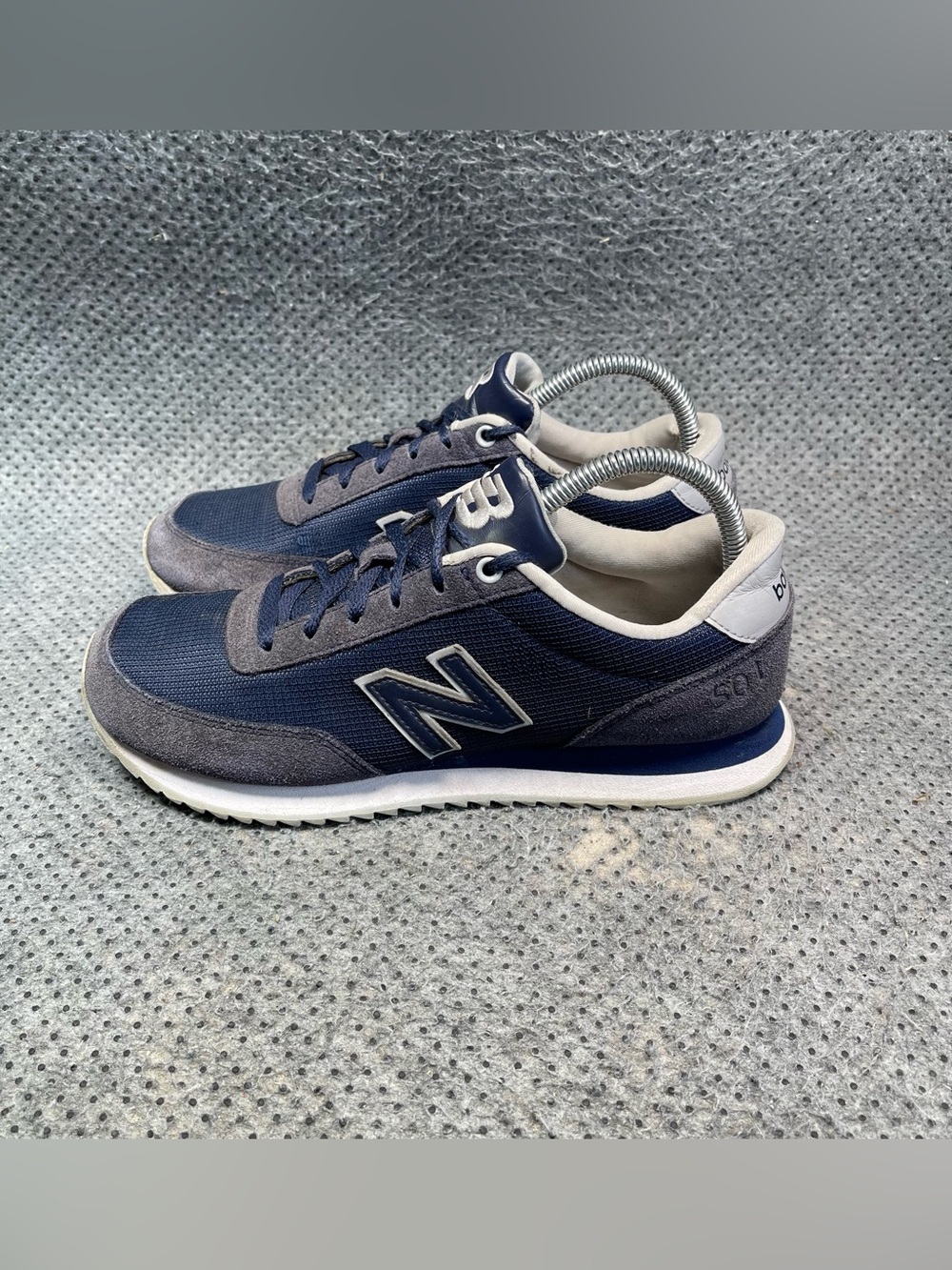 New Balance 501 Blue Suede Running Shoes Size 9 Women’s